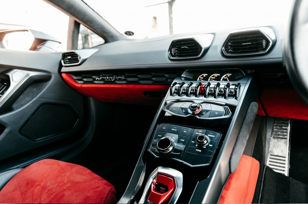 2015 LAMBORGHINI HURACAN, 5/20