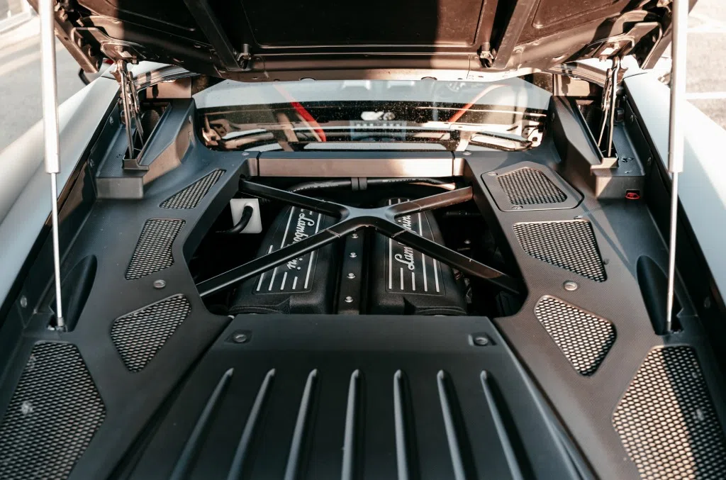 2015 Lamborghini Huracan trunk