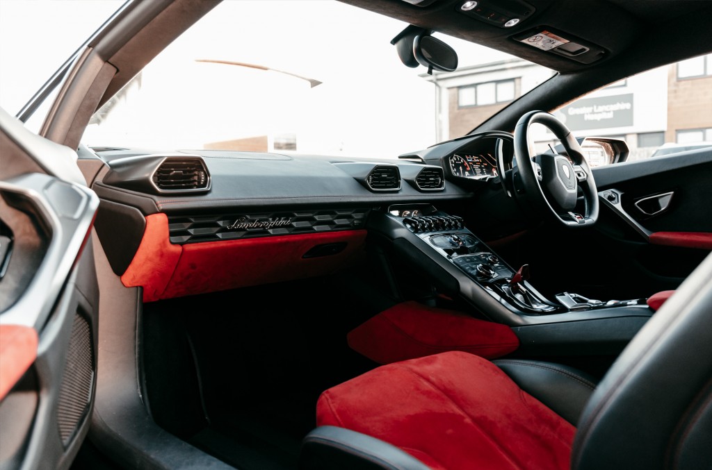2015 LAMBORGHINI HURACAN, 12/20