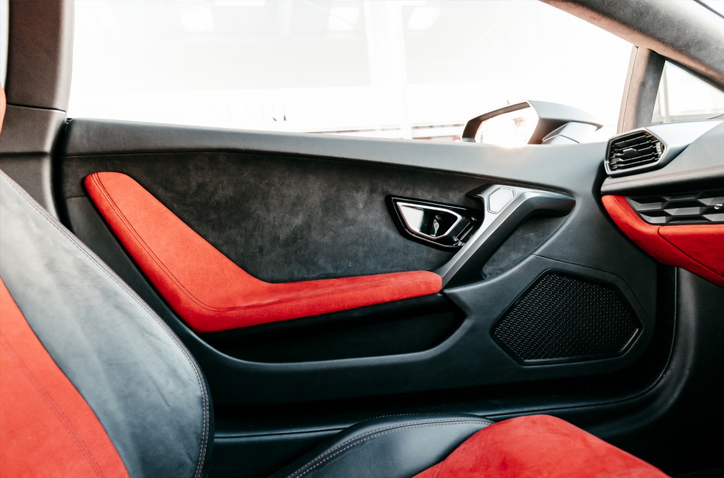 2015 LAMBORGHINI HURACAN, 13/20