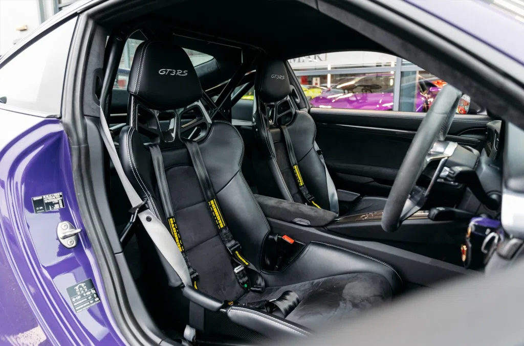 2016 Porsche 911 991 GT3 RS interior, seats, Black Alcantara