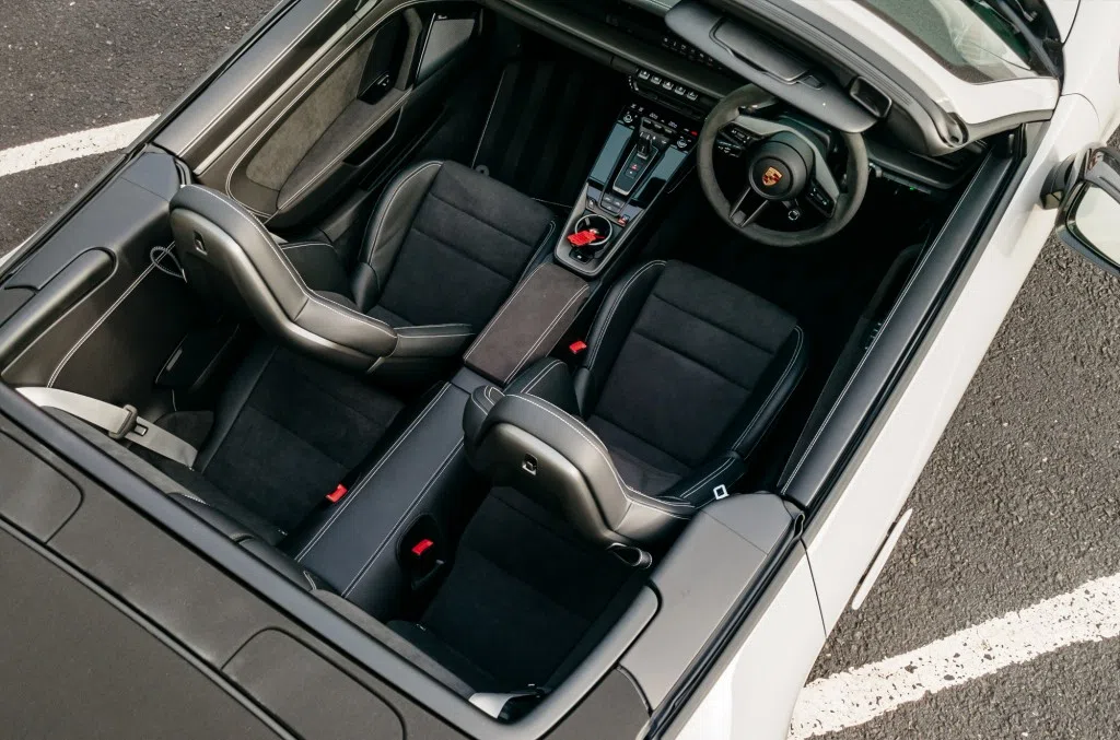 2021 Porsche 911 Carrera 4 GTS interior, seats, Leather and Alcantara