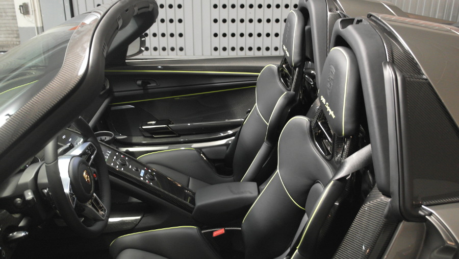 2014 PORSCHE 918 SPYDER, 7/8