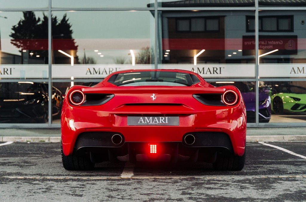 2016 FERRARI 488 GTB, 12/18