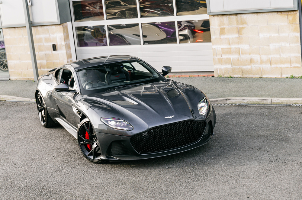 2019 ASTON MARTIN DBS SUPERLEGGERA, 12/28