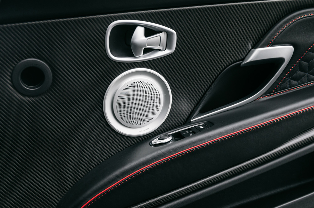 2019 ASTON MARTIN DBS SUPERLEGGERA, 14/28