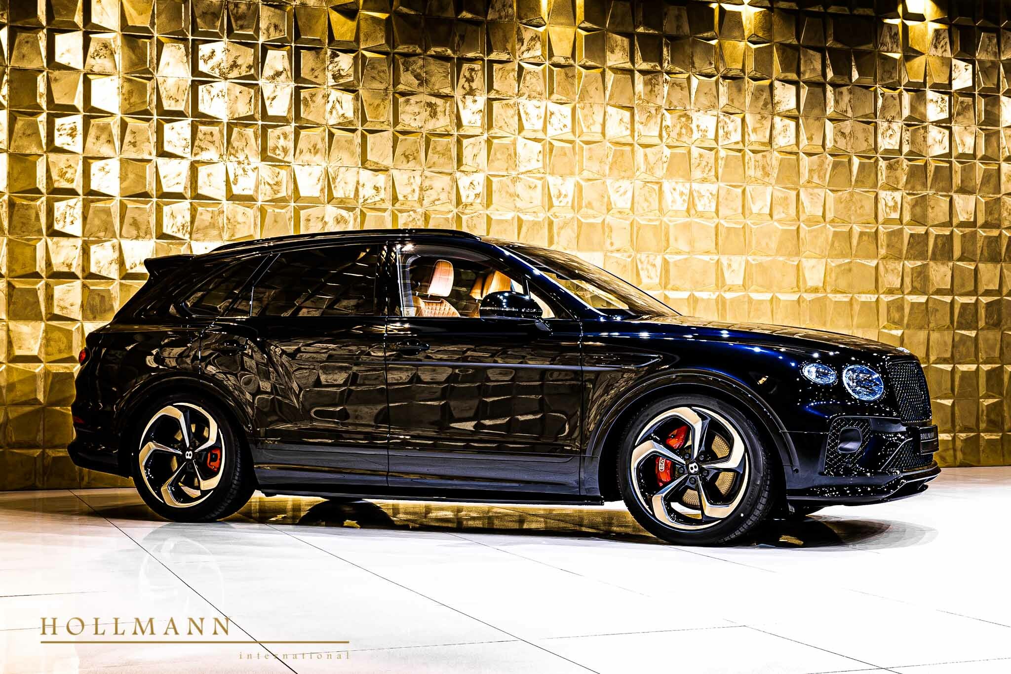 2021 Bentley Bentayga S, 2/20