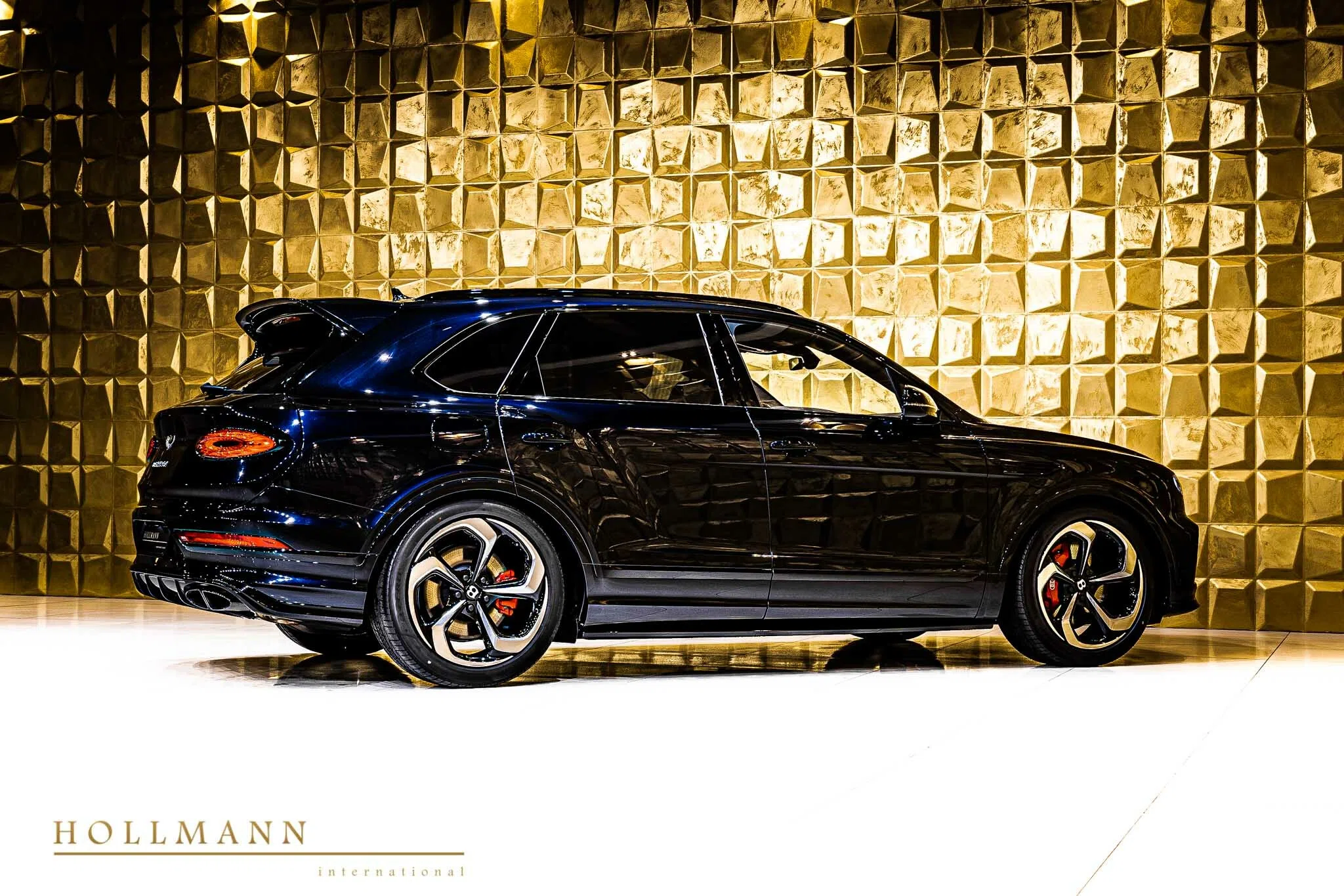 2021 Bentley Bentayga S for sale, exterior, Black Sapphire