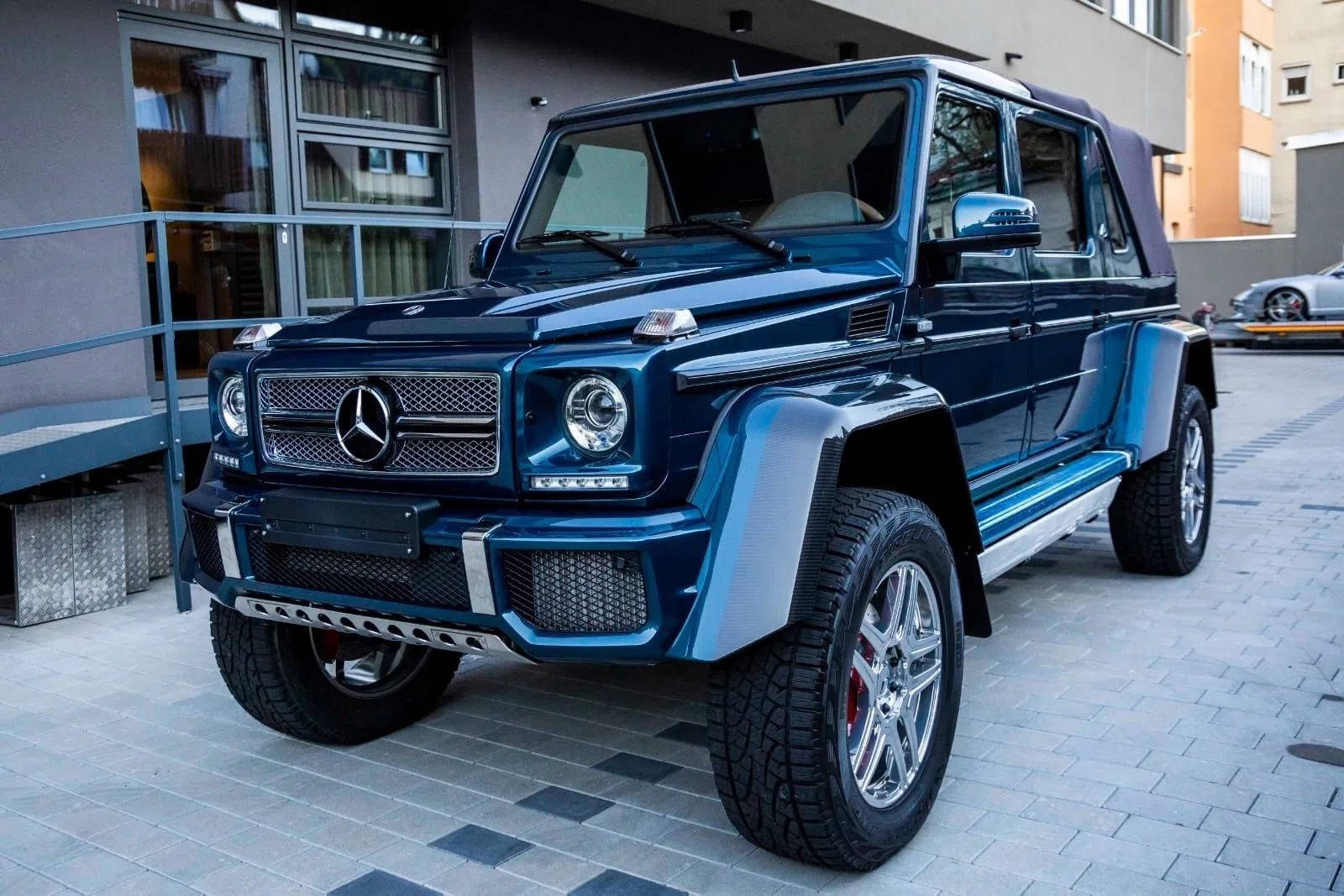 2018 Mercedes-Maybach G650 Landaulet - 1 of 99 for sale, exterior, Designo Meerblau Metallic