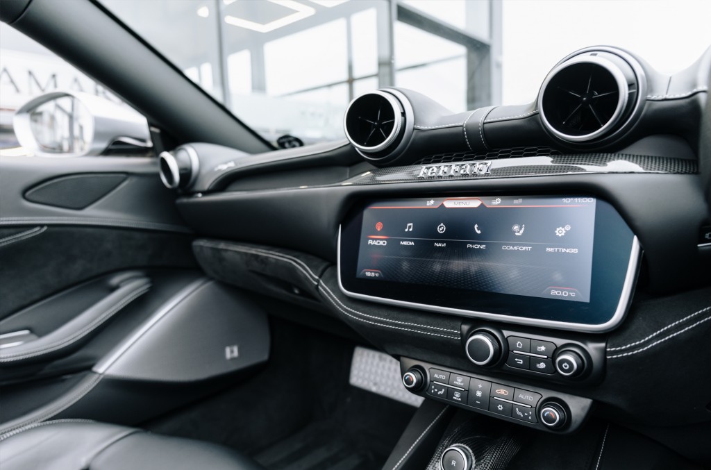 2019 FERRARI PORTOFINO CONVERTIBLE, 3/20