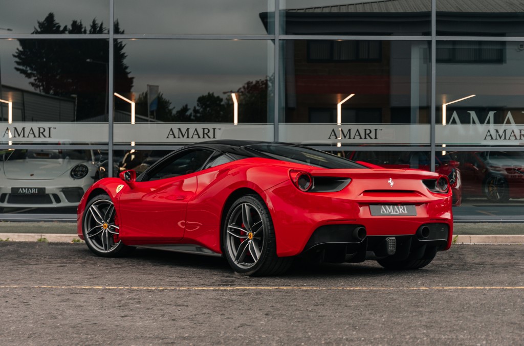 2016 FERRARI 488 GTB, 9/18