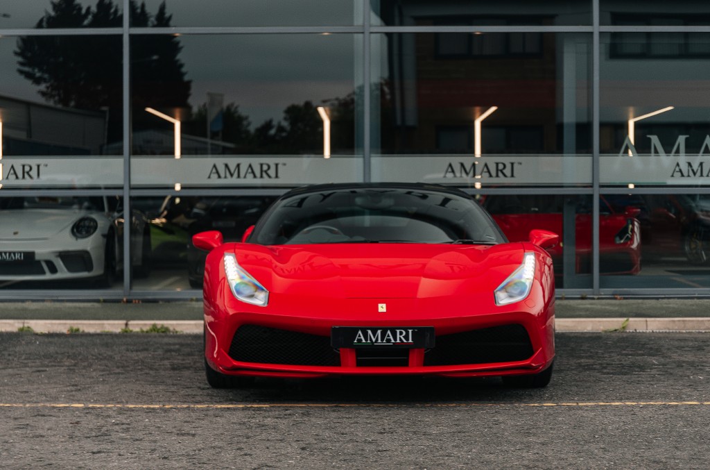 2016 FERRARI 488 GTB, 18/18