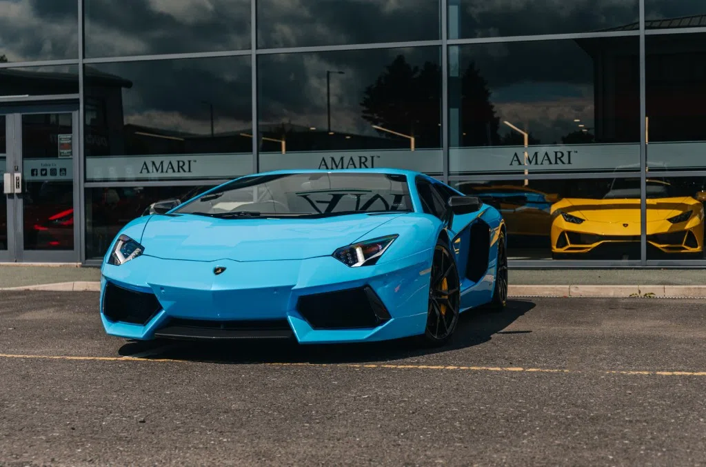 2013 Lamborghini Aventador Coupe for sale, exterior, Blue Cepheus