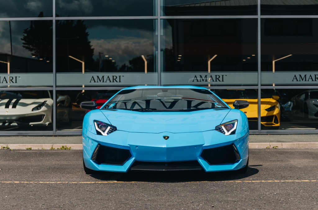 2013 LAMBORGHINI AVENTADOR COUPE, 12/20