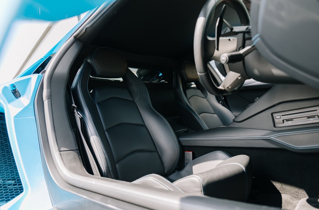 2013 LAMBORGHINI AVENTADOR COUPE, 16/20