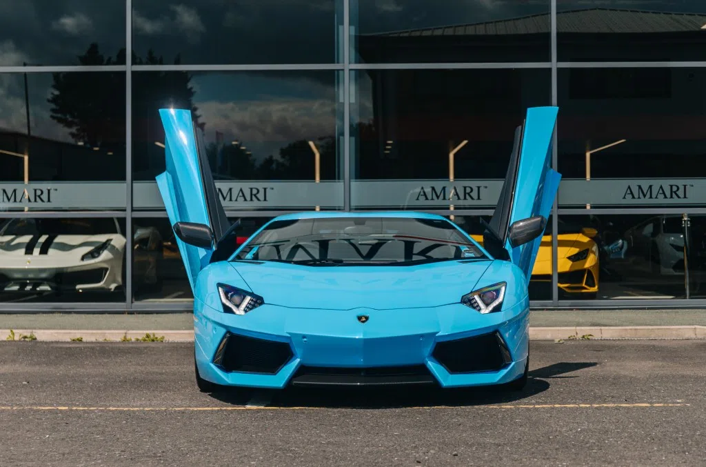 2013 Lamborghini Aventador Coupe for sale, exterior, Blue Cepheus