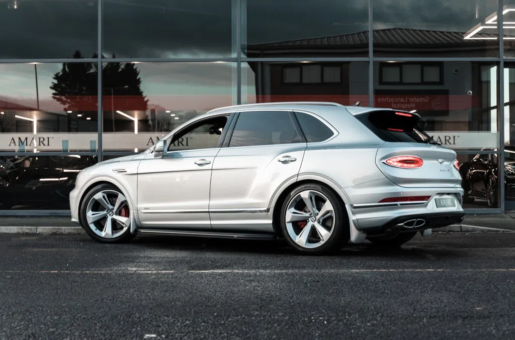 2021 Bentley Bentayga for sale, exterior, Moonbeam Silver