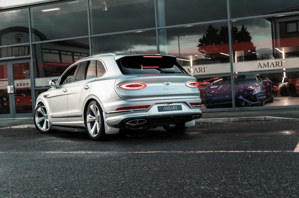 2021 BENTLEY BENTAYGA, 20/20