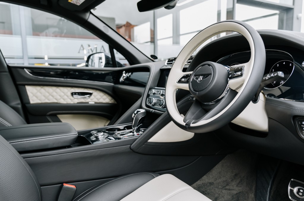 2020 BENTLEY BENTAYGA, 4/20