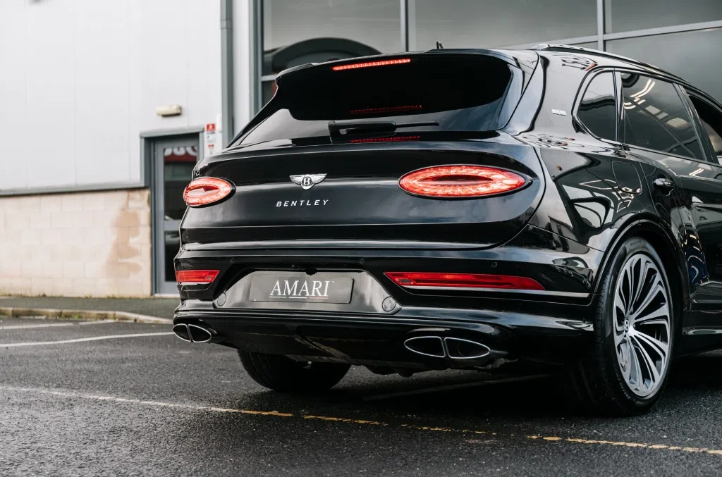 2020 Bentley Bentayga for sale, exterior, Black