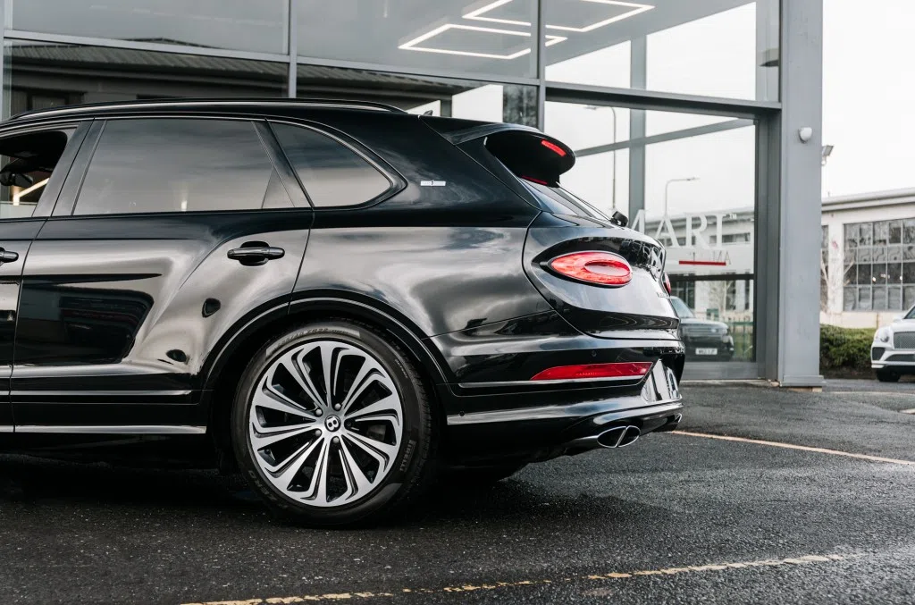 2020 Bentley Bentayga for sale, exterior, Black