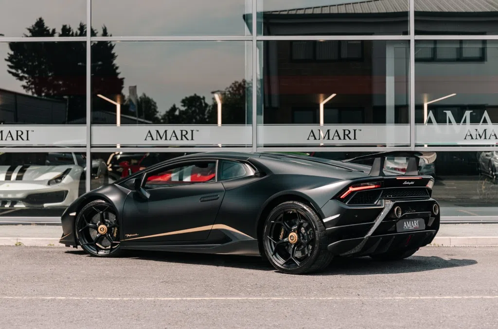 2017 LAMBORGHINI HURACAN PERFORMANTE