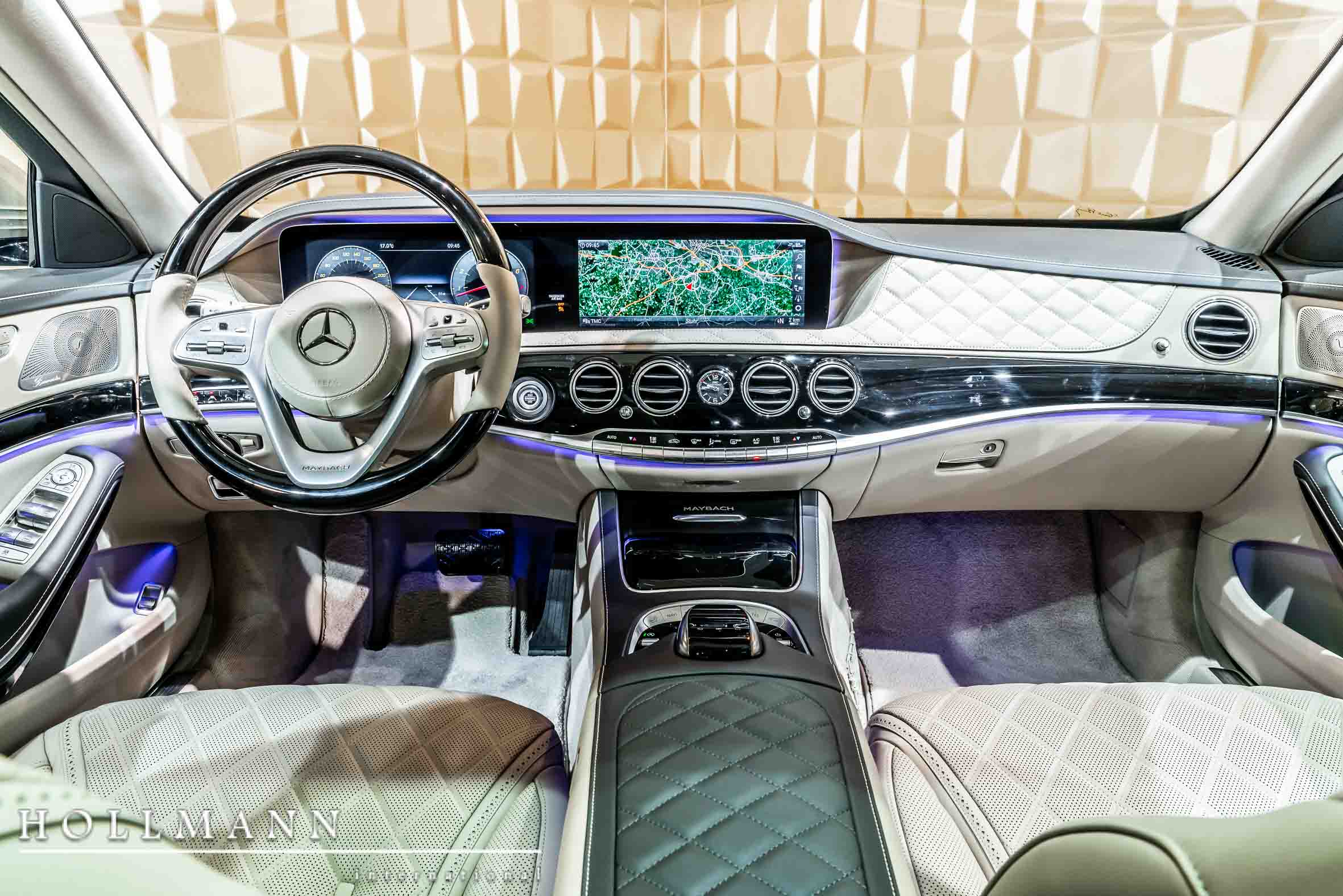 2019 Mercedes-Maybach S560 4M, 15/20