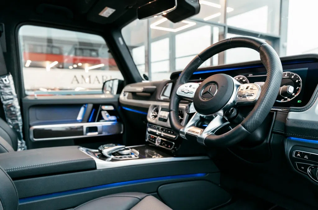 2021 Mercedes-Benz G 63 AMG interior, dashboard, Leather