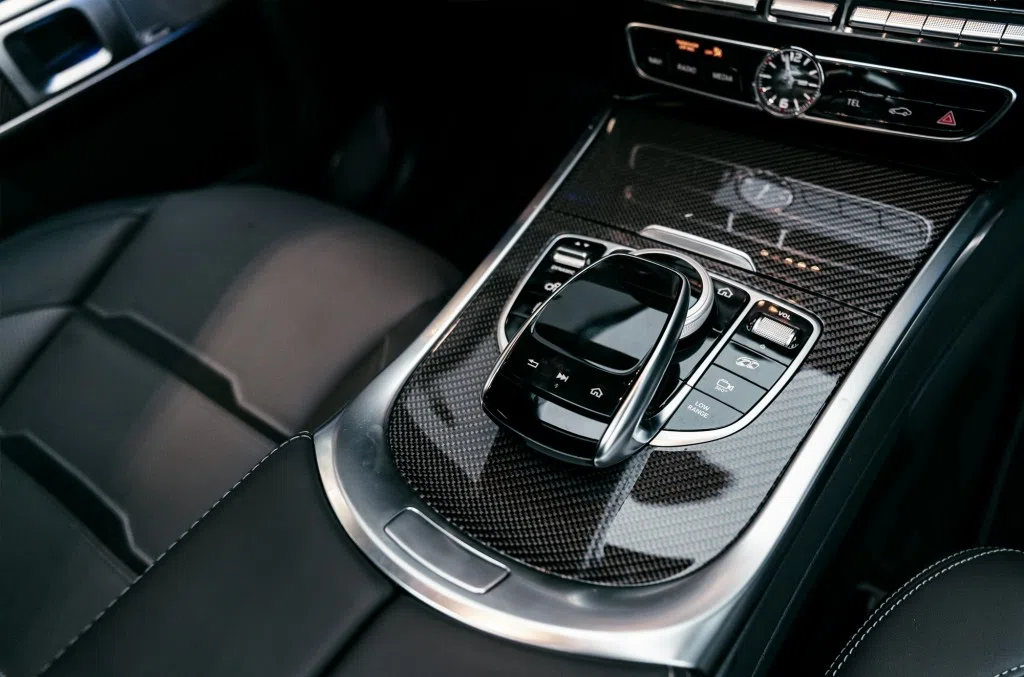 2021 Mercedes-Benz G 63 AMG interior, center console, Leather