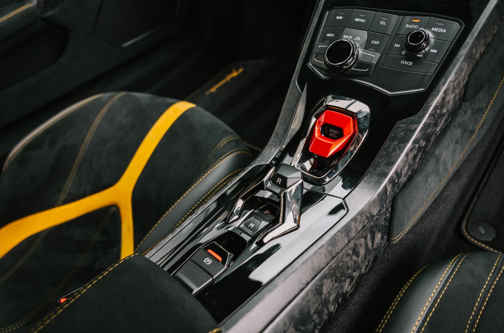 2018 LAMBORGHINI HURACAN PERFORMANTE, 9/20