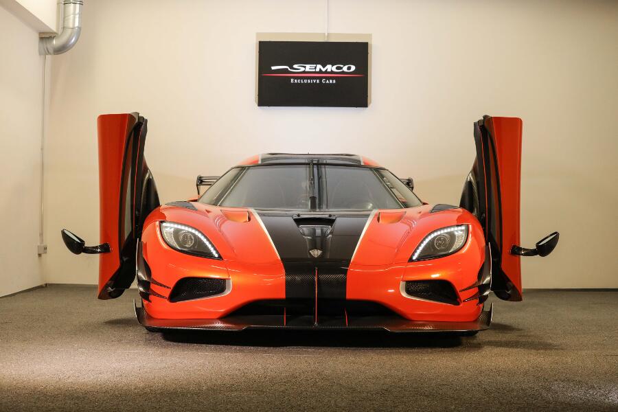 2016 KOENIGSEGG ONE:1, 3/17
