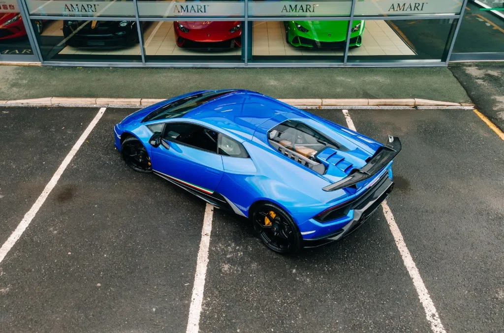 2018 Lamborghini Huracan Performante for sale, exterior, Blu Wathys