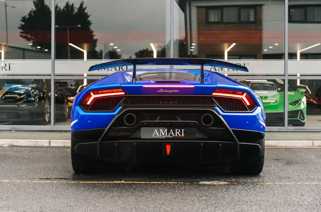 2018 Lamborghini Huracan Performante for sale, exterior, Blu Wathys