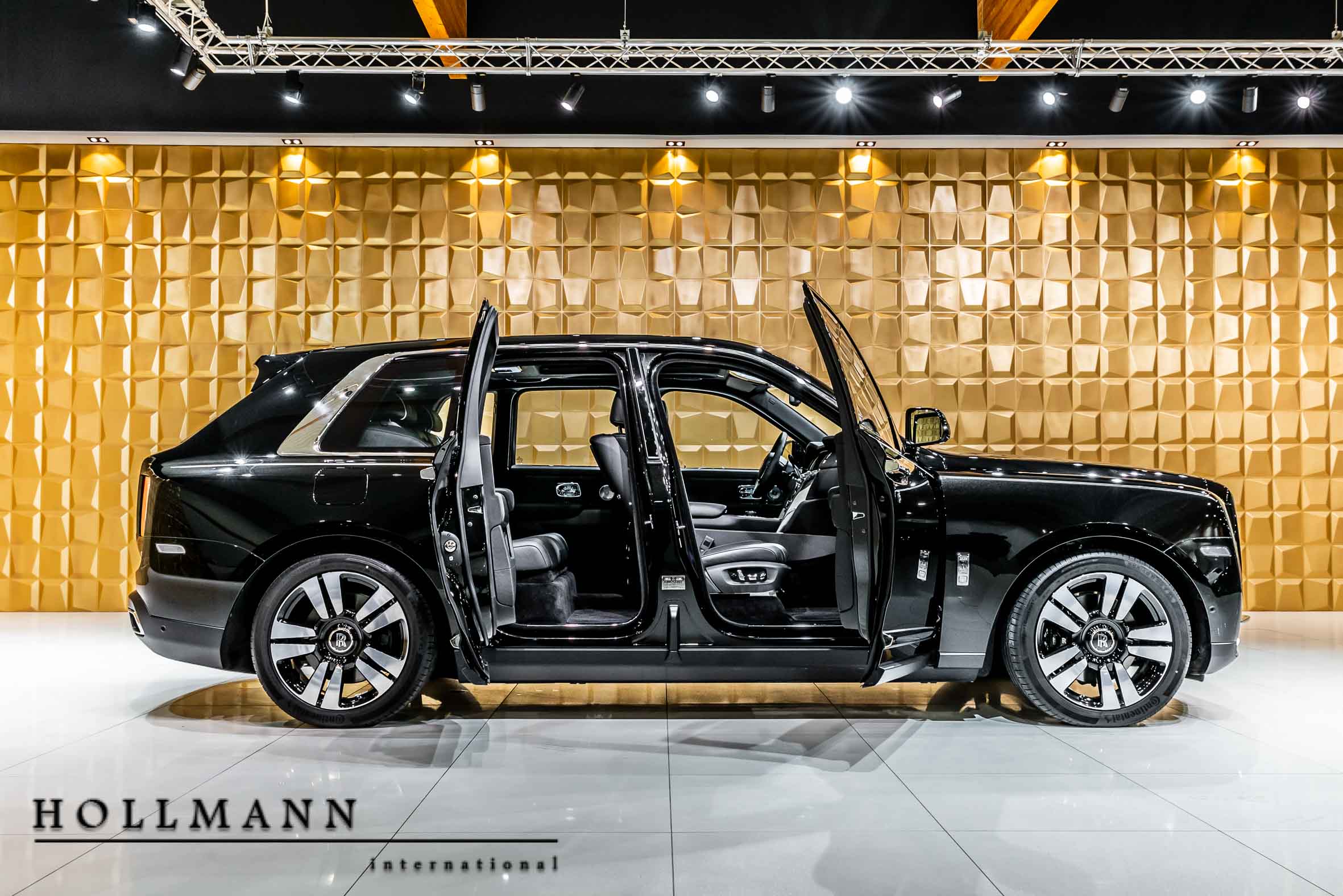 2019 ROLLS-ROYCE CULLINAN, 6/20