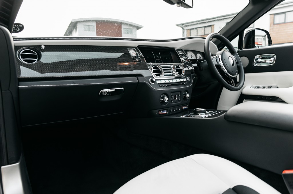 2017 ROLLS-ROYCE DAWN, 15/20