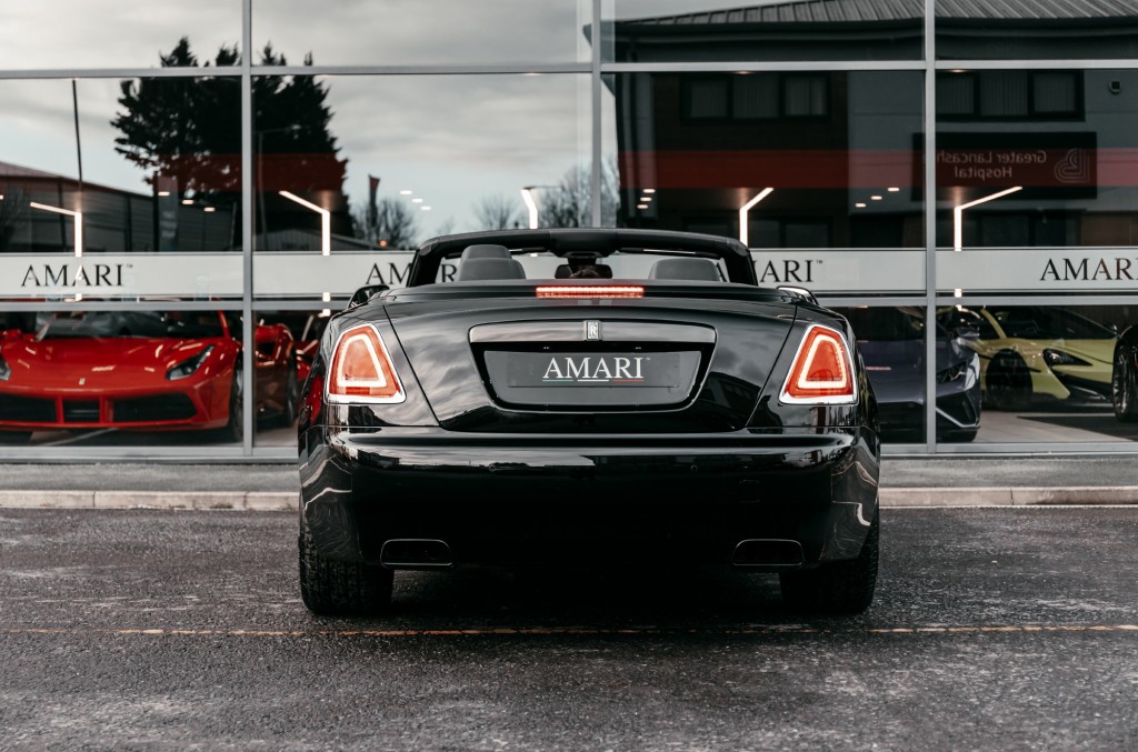 2018 ROLLS-ROYCE DAWN BLACK BADGE, 11/20