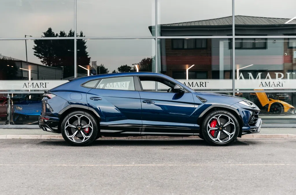 2020 Lamborghini Urus for sale, exterior, Blu Astraeus