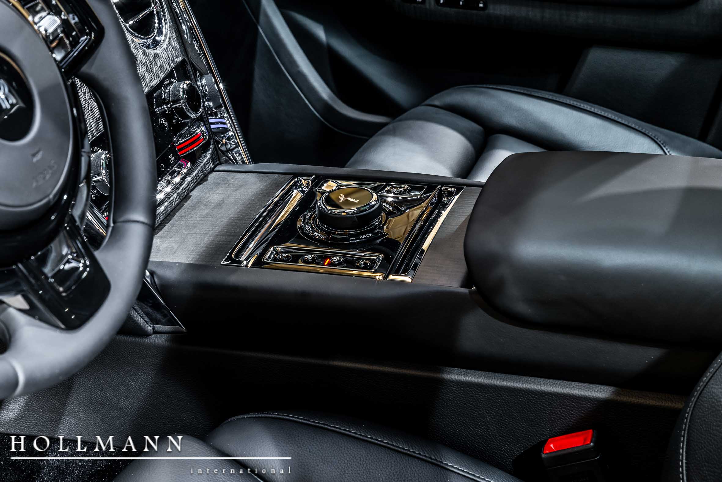 2019 ROLLS-ROYCE CULLINAN, 18/20