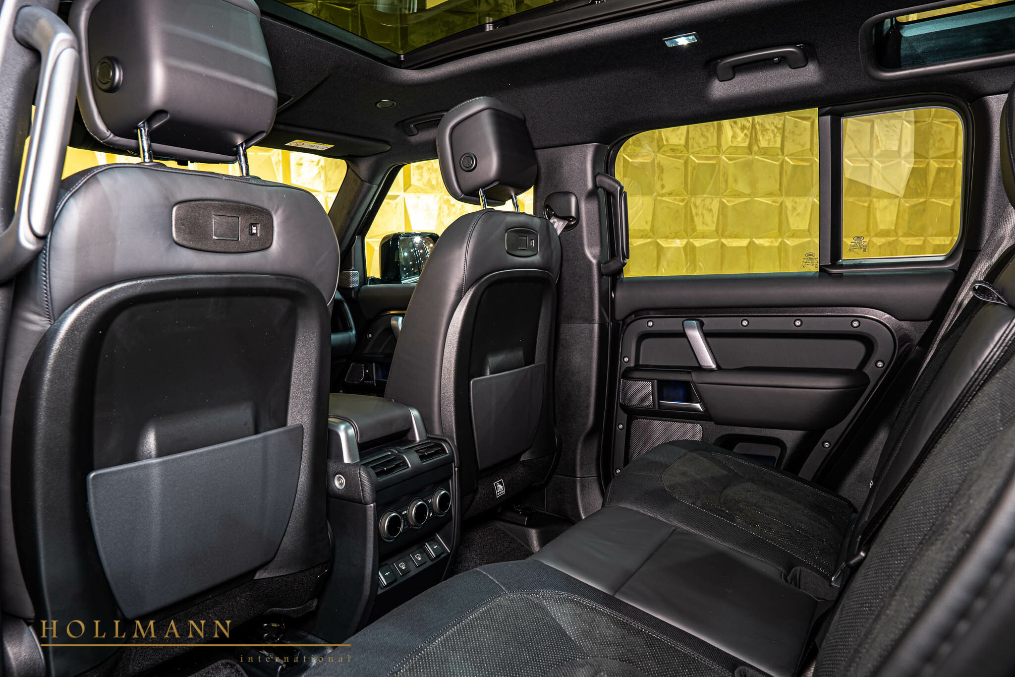 2022 Land Rover Defender 110 V8 Carpathian Edition, 19/20
