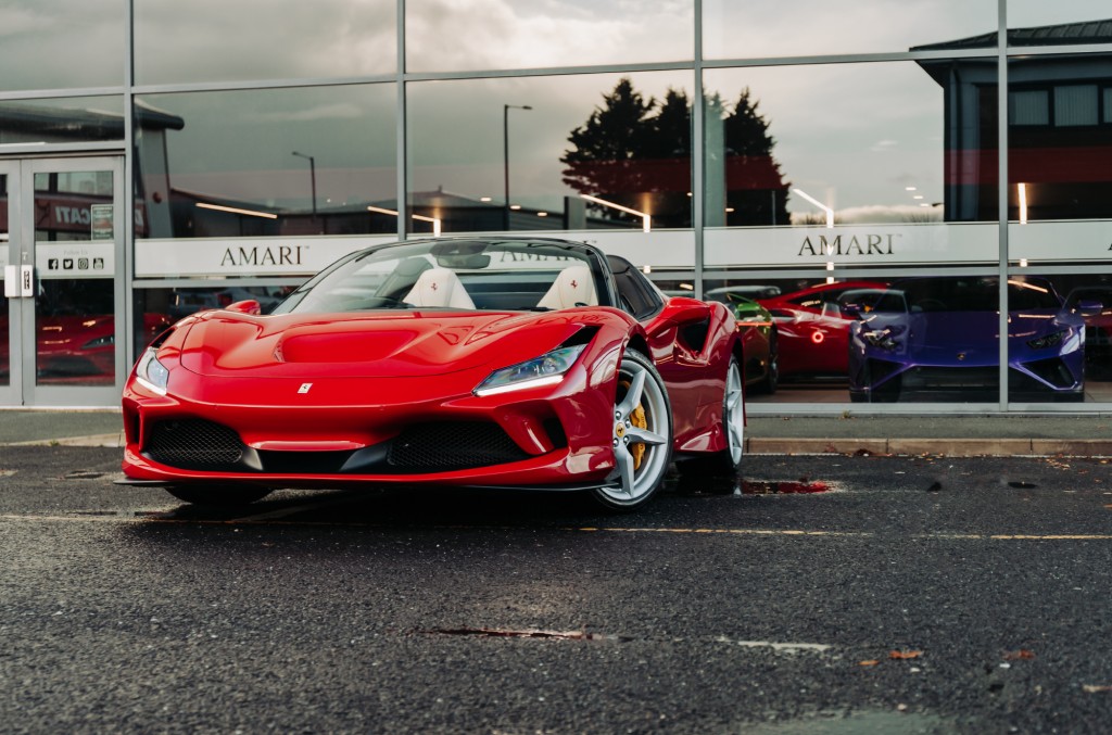 2021 FERRARI F8 SPIDER, 8/19