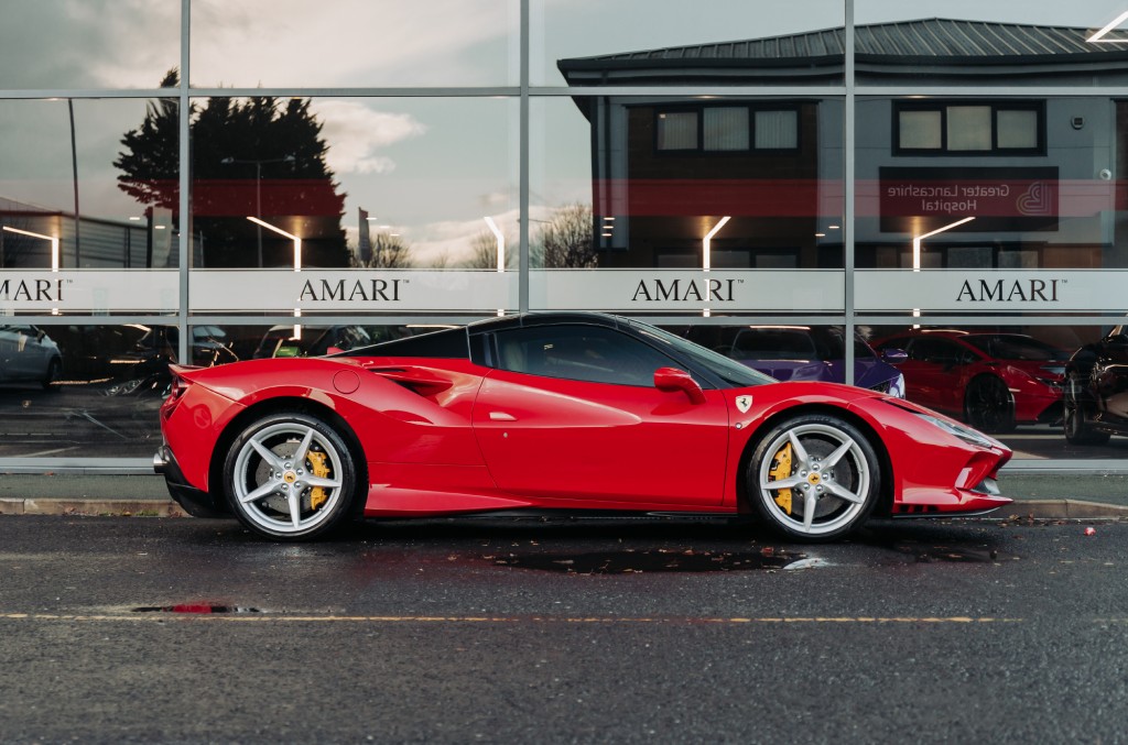 2021 FERRARI F8 SPIDER, 9/19