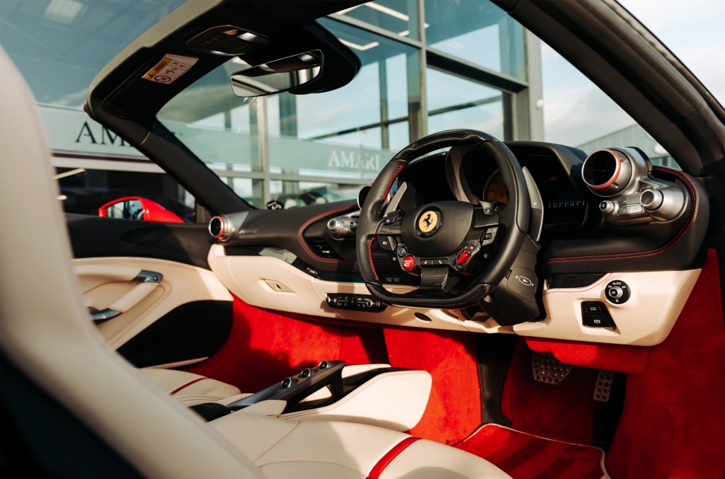 2021 FERRARI F8 SPIDER, 10/19