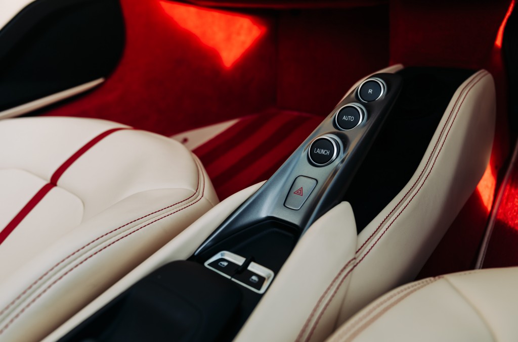 2021 FERRARI F8 SPIDER, 12/19