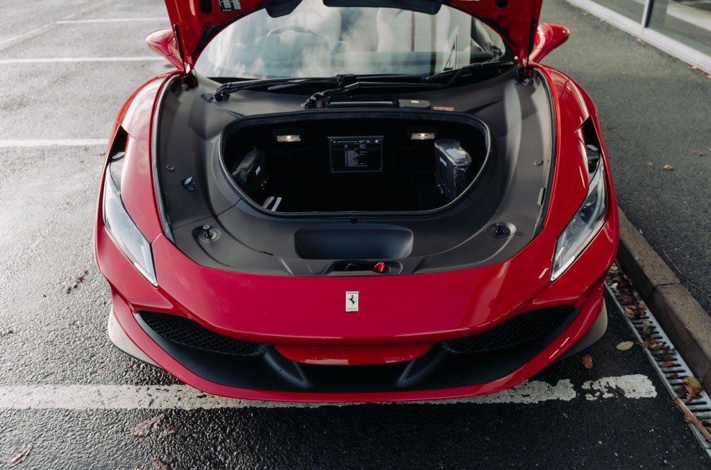 2021 FERRARI F8 SPIDER, 18/19