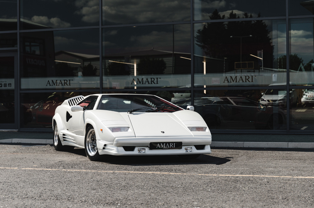 1995 LAMBORGHINI COUNTACH 25TH ANNIVERSARY, 3/20