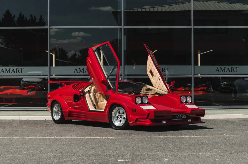 1990 LAMBORGHINI COUNTACH 25TH ANNIVERSARY