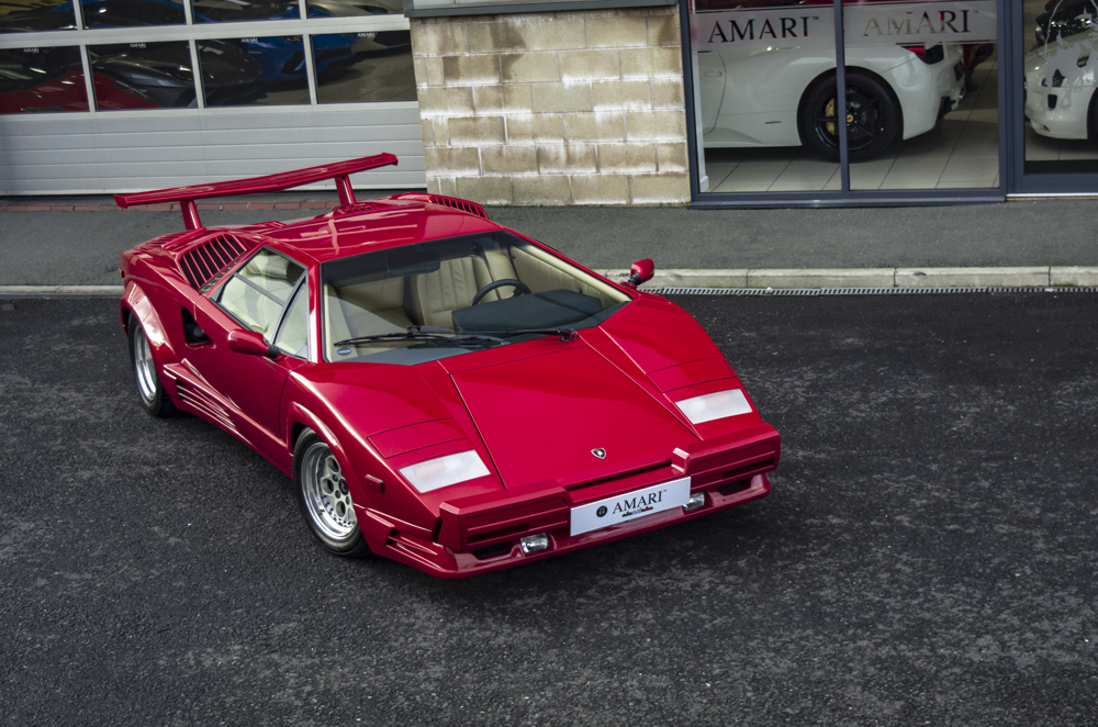 1990 LAMBORGHINI COUNTACH 25TH ANNIVERSARY, 8/20