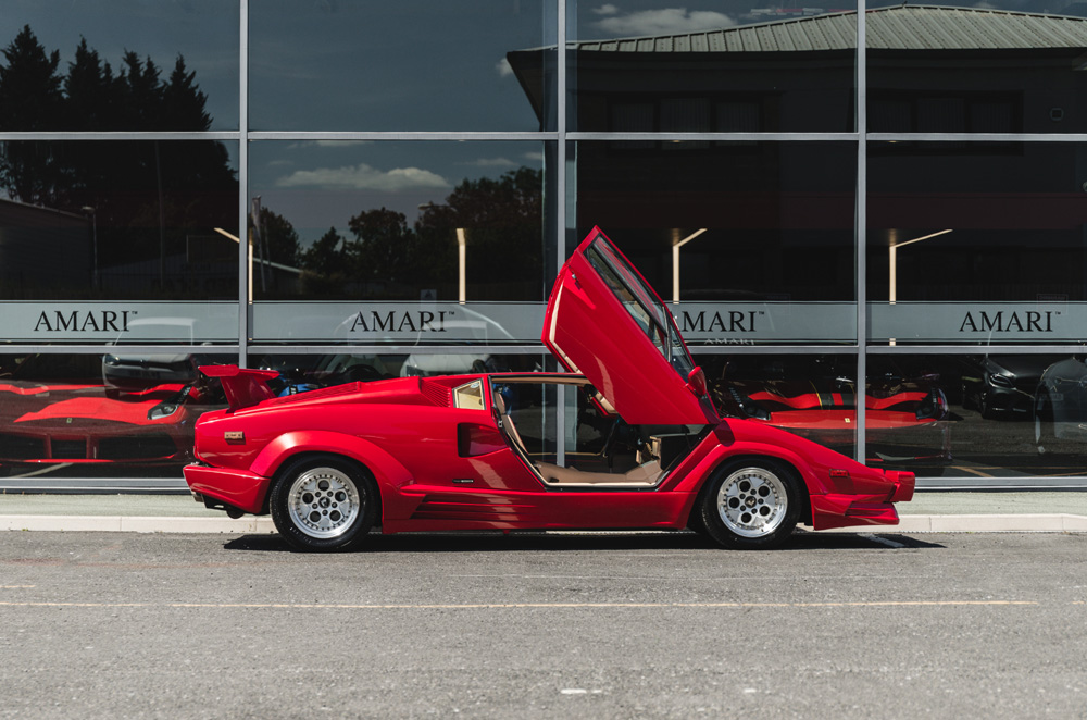1990 LAMBORGHINI COUNTACH 25TH ANNIVERSARY, 12/20
