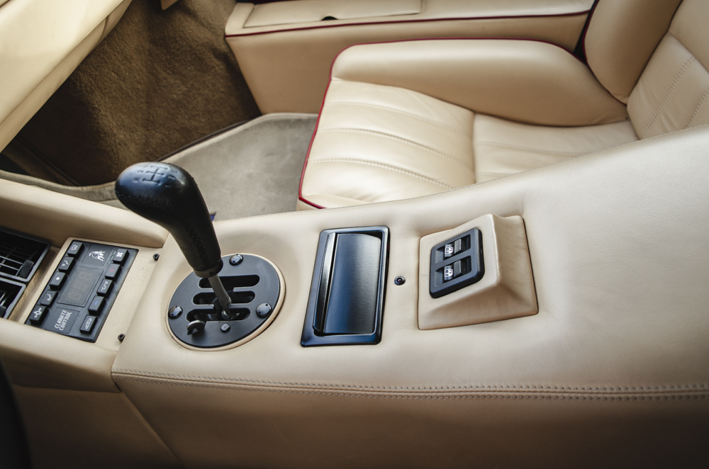 1990 LAMBORGHINI COUNTACH 25TH ANNIVERSARY, 14/20