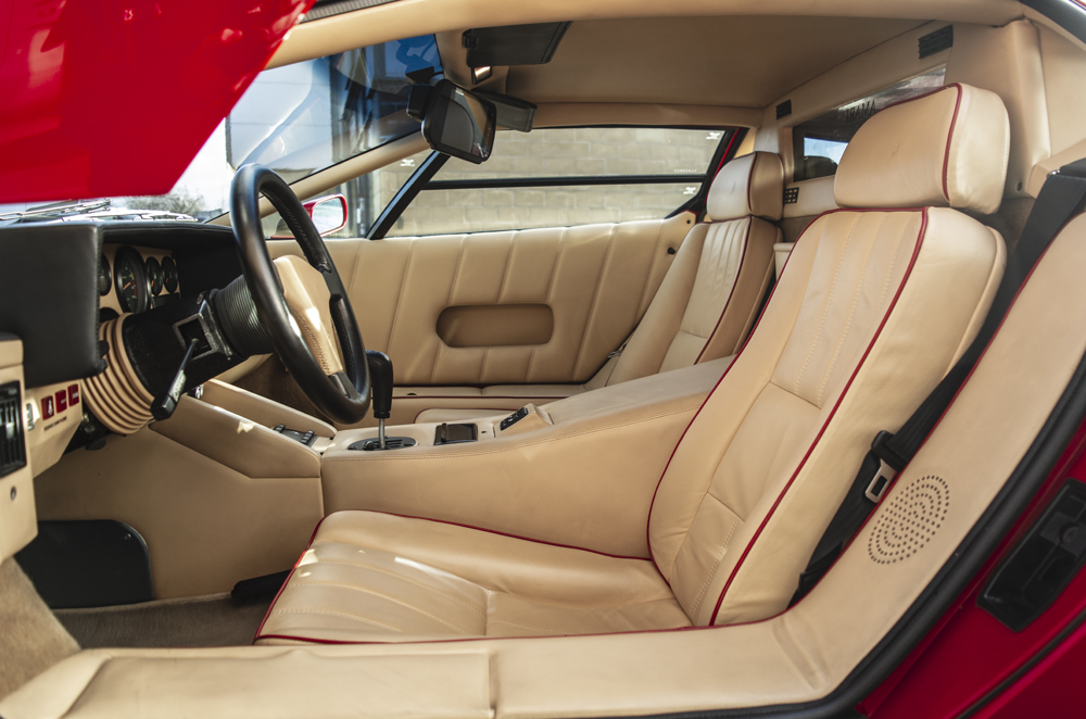 1990 LAMBORGHINI COUNTACH 25TH ANNIVERSARY, 16/20